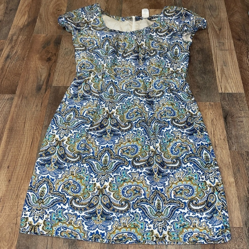 J Crew Cotton/Silk blend midi dress. Size 2. Paisley print. Side Pockets.